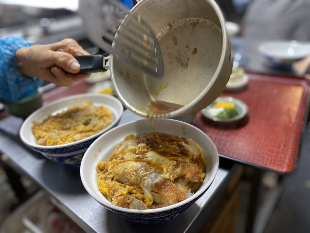 かつ丼